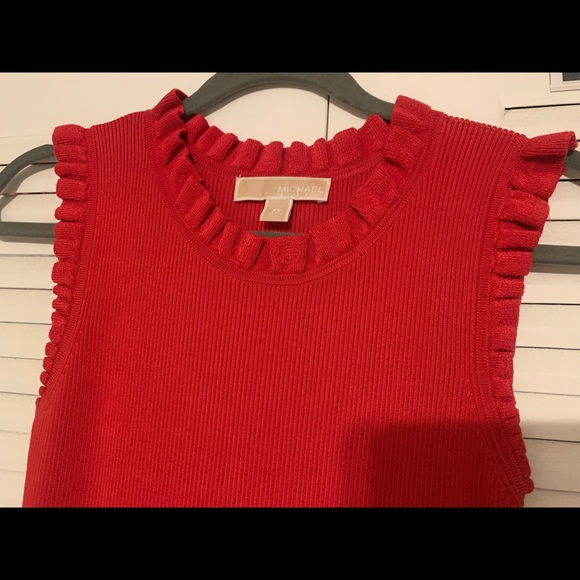 Beautiful bright red Michael Kors ribbed dress - Picture 2 of 3